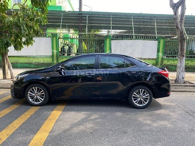 Bán xe Toyota Corolla Altis 2015 bản 1.8G CVT tại Tp Đà Nẵng