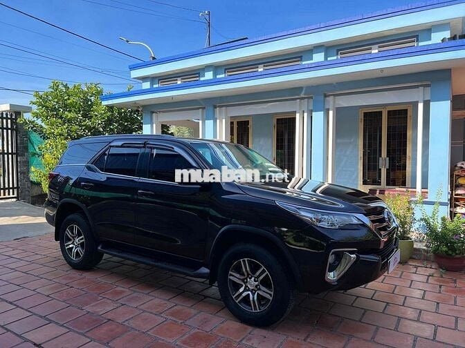 Fortuner 2018 Dầu Số sàn Xe Gia đình Sài Gòn