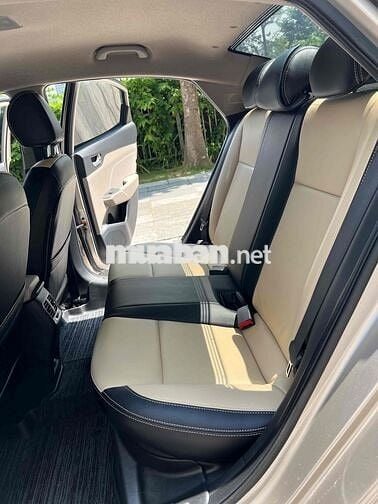 Hyundai Accent 2021 1.4 AT - 35000 km