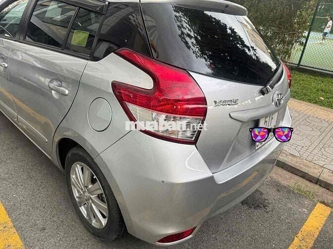 Toyota Yaris 2015 1.3G - xe đẹp BH HÃNG 1 năm