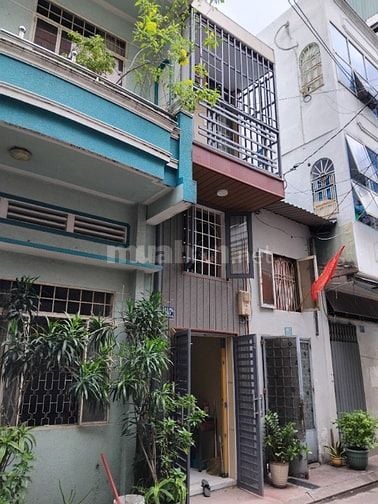 Cần bán nhà hẻm rộng đường Bắc Hải p15,Q10. 2,95 tỷ.