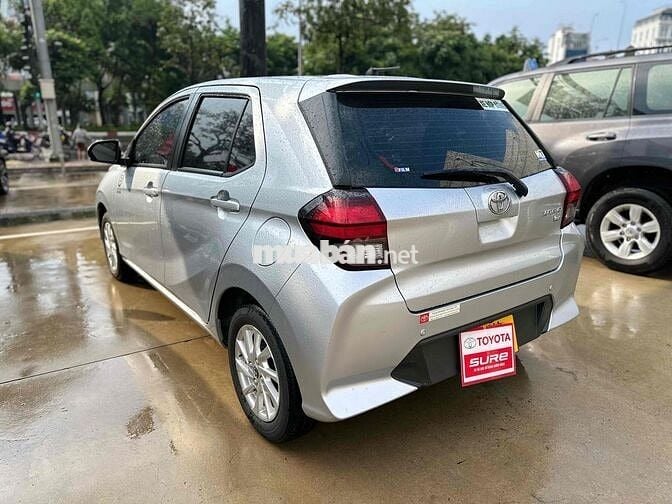 Toyota Wigo 2024 G 1.2 AT - 1900 km