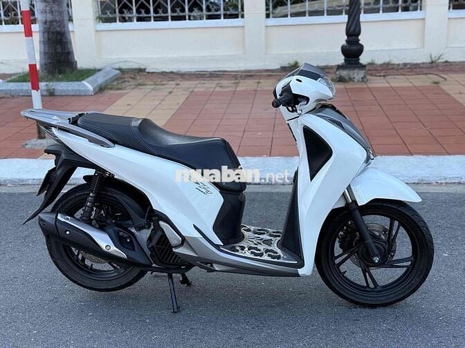 SH 2019 CBS NGUYÊN RIN HỖ TRỢ GÓP ĐẦY ĐỦ CHO AE