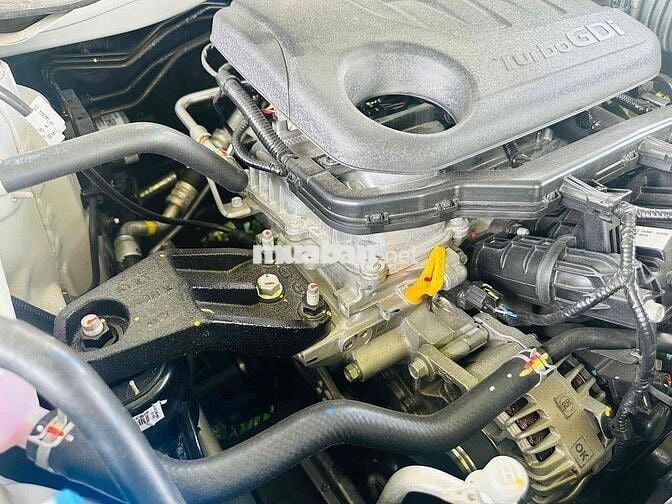 Hyundai Venue 2025 - 2000 km