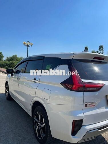 Mitsubishi Xpander 2024 Premium 1.5 AT - 52000 km