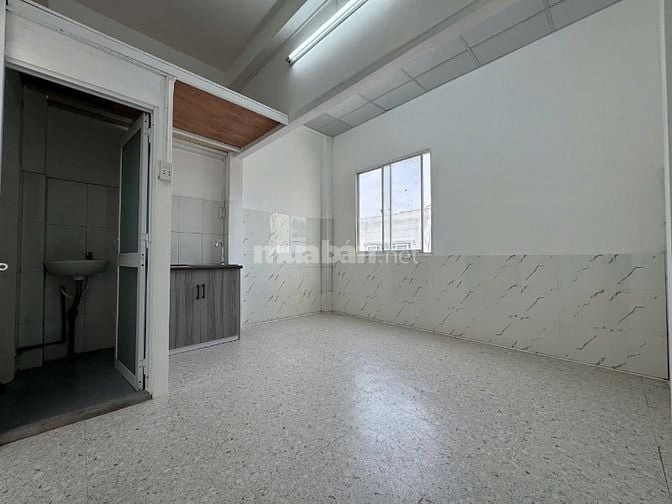 CHo thuê nhà Nguyên Căn 7PN 7wc riêng biệt cho làm CHDV Q Tân Phú HCM