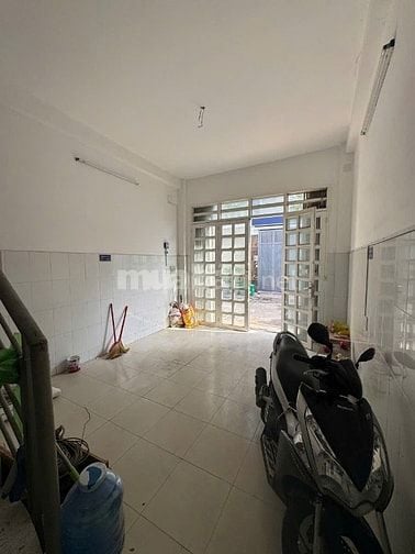CHo thuê nhà Nguyên Căn 7PN 7wc riêng biệt cho làm CHDV Q Tân Phú HCM