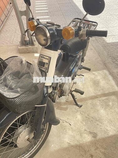Honda Super Cub 81-50, màu xanh đen