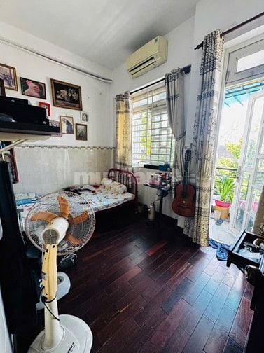 Cho thuê nhà mặt tiền Trần Văn Kiểu, P10, Q6, 20 triệu 