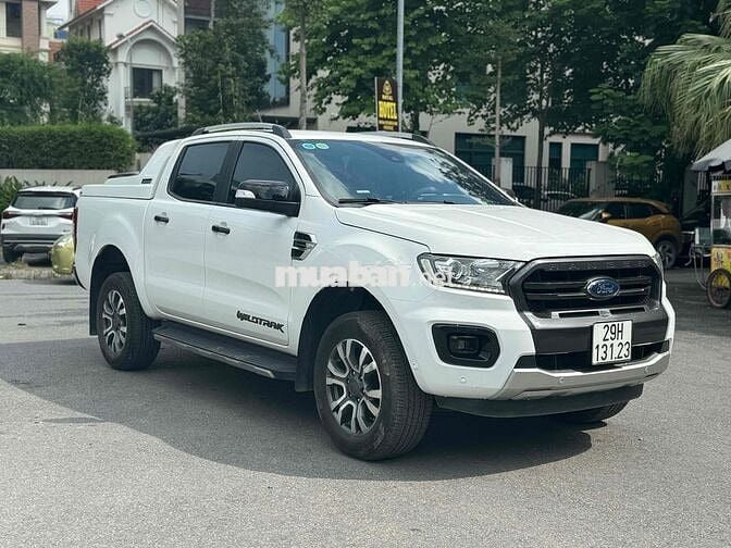 Ford Ranger 2018 Wildtrak 2.0L 4x2 AT - 900000 km