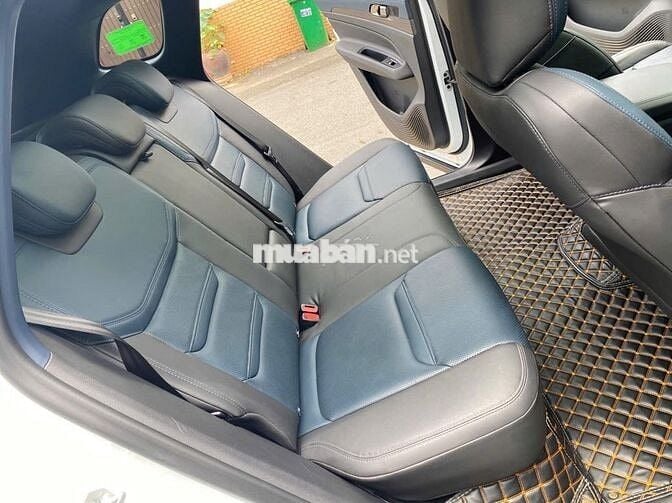 Gia đình đổi 7 chổ cần bán lại xe Ford Territory
