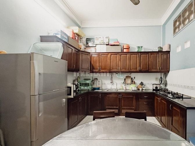 Võ Thị Sáu 69m2 4 tầng, 4PN, hướng Đông Nam, ô tô thông các ngả - 15.x