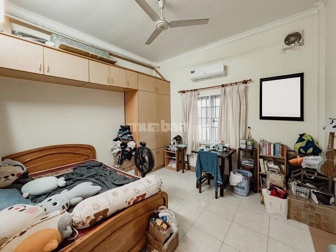 Võ Thị Sáu 69m2 4 tầng, 4PN, hướng Đông Nam, ô tô thông các ngả - 15.x