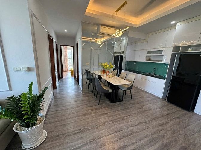Cho thuê căn hộ cao cấp Green Bay Tower 17T1 3PN 90m2 view biển đầy đủ