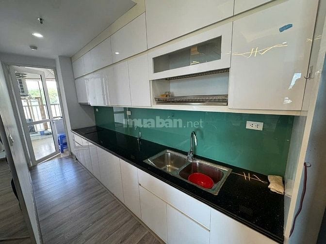 Cho thuê căn hộ cao cấp Green Bay Tower 17T1 3PN 90m2 view biển đầy đủ