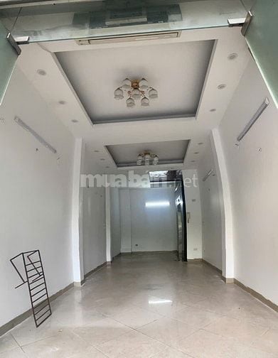 Cho thuê nhà mặt phố Lê Đại Hành