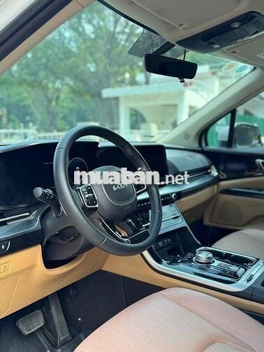 Kia Carnival 2.2D Premium 8 chỗ sx 2022 trắng