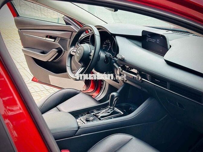Mazda 3 Model 2025 1.5L Luxury - Lướt: 20.000 km