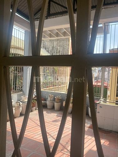 CC cho thuê nhà nguyên căn 4 tầng, ngõ rộng Huỳnh Thúc Kháng (kéo dài)