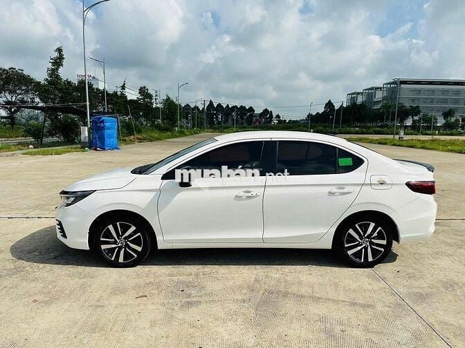 Honda City 2022 RS - 27500 km