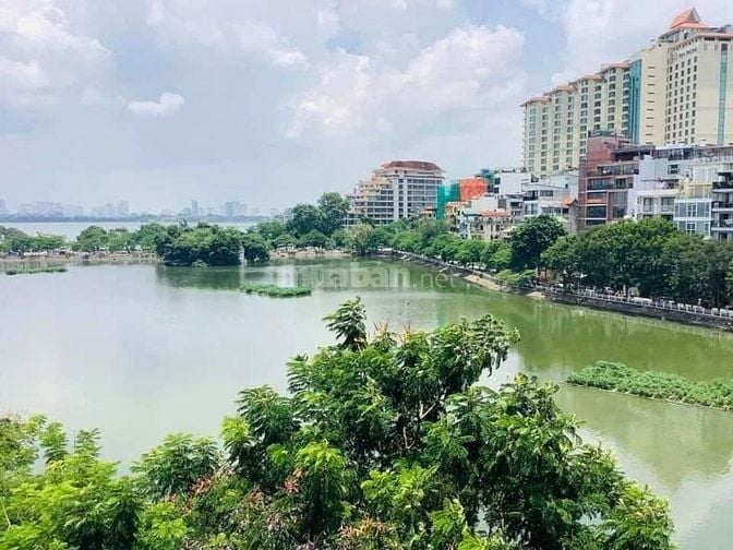 Cho thuê căn hộ 110m2, số 180 Trấn Vũ, phường Trúc Bạch, Ba Đình