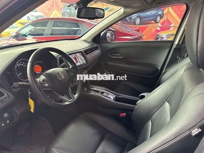 Honda HR-V 2019 bản L 1.8L,màu trắng,61.000 km