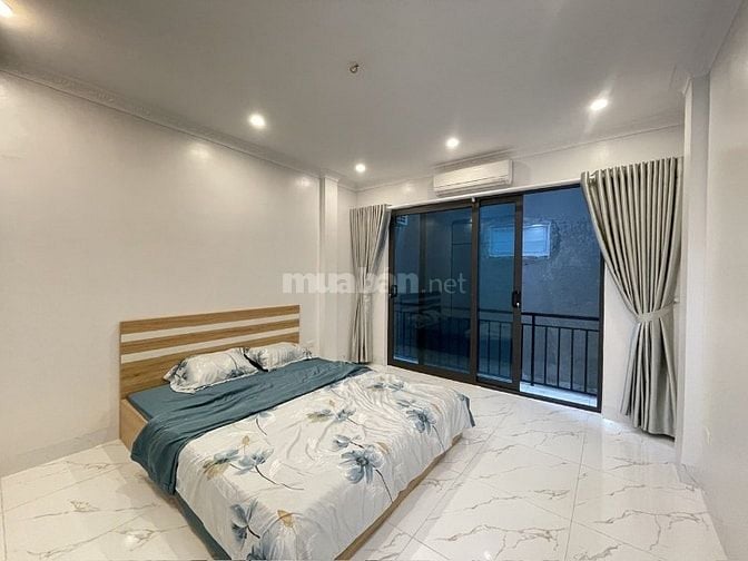Bán nhà phố Chùa Bộc thoáng trước sau, dt 50m2, 5t, mt 4m. đẹp ở ngay.