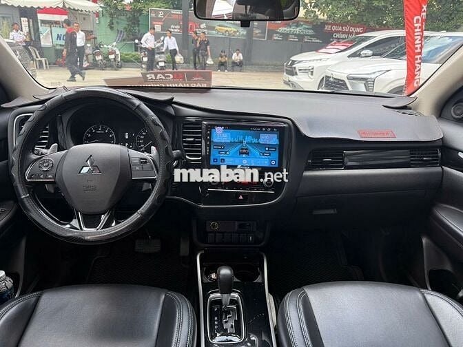 Mitsubishi Outlander 2021 2.0 CVT - 90100 km