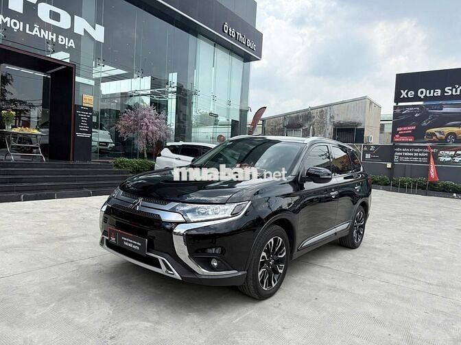 Mitsubishi Outlander 2021 2.0 CVT - 90100 km