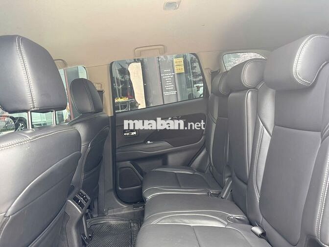 Mitsubishi Outlander 2021 2.0 CVT - 90100 km