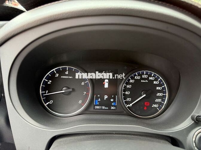Mitsubishi Outlander 2021 2.0 CVT - 90100 km