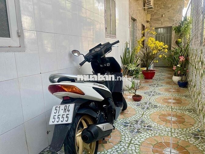 Click 110 biển số VIP