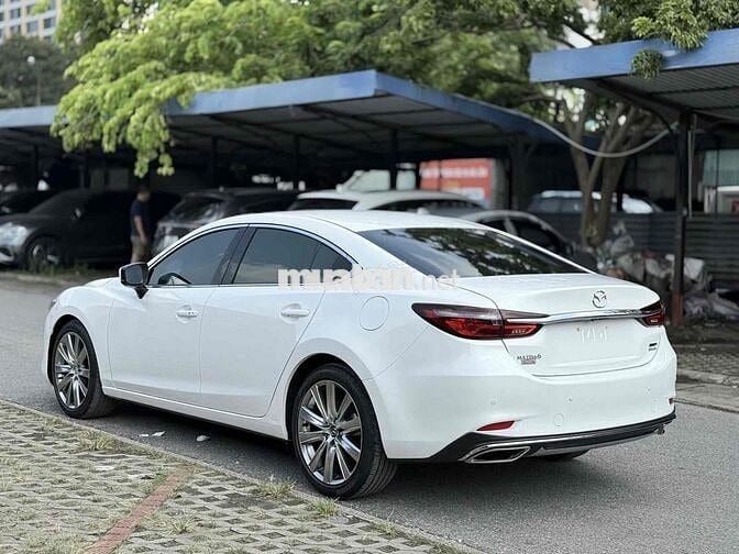 Mazda 6 Premium 2.0 AT 2023( bản TCCC) - 20000 km