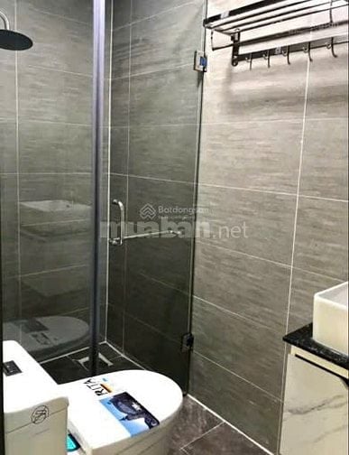 Cần bán nhà hẻm ôtô ngay hẻm 80 Đuờng Trần Quang Diệu, DT 39m2.