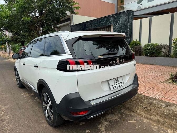 Peugeot 5008 đời 2019 chính chủ