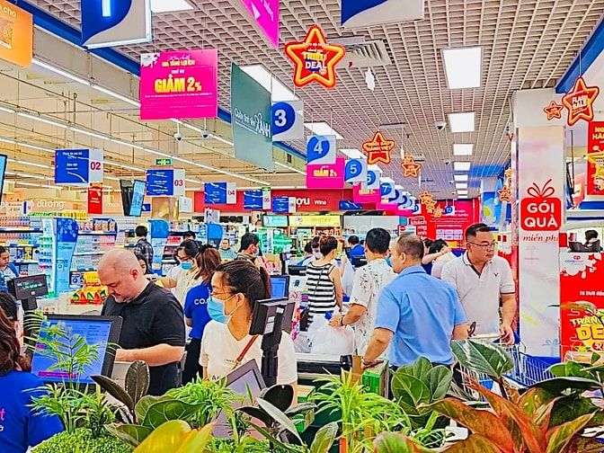 Siêu Thị Cần Tuyển Nhân Viên Đi Làm Ngay TpHCM (Ưu Tiên Trung Tuổi)