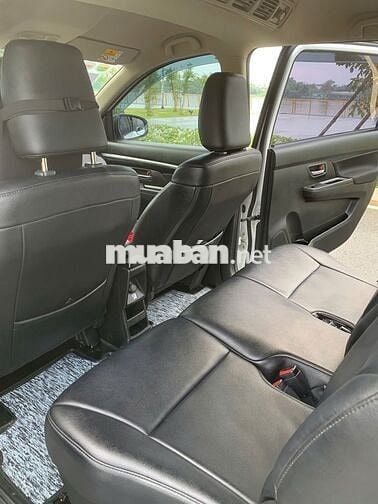 Suzuki XL 7 2023 1.5 AT chuẩn đẹp full hãng 2v9 km