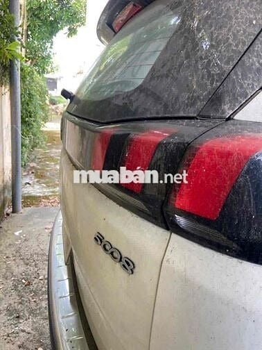 Peugeot 5008 2021 Allure 1.6 AT - 8000 km