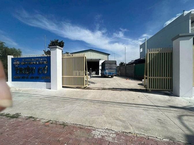 Tuyển nhân viên kinh doanh nữ 