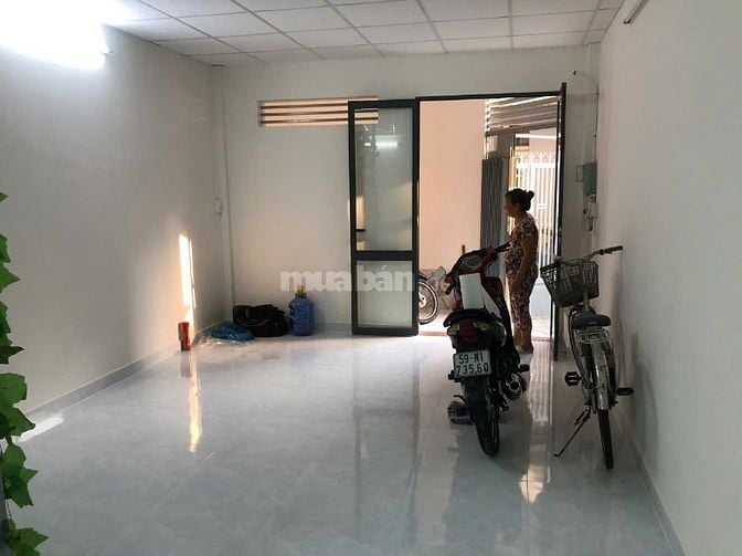 nhà quận 11 - 56m2, 2 phòng ngủ, nhà mới 99%, hẻm an ninh yên tĩnh
