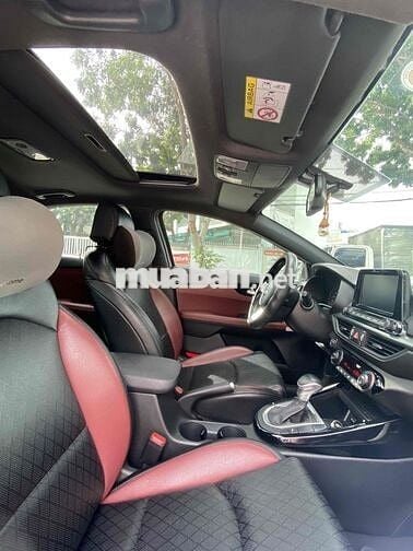 Kia Cerato 2019 2.0 AT Premium - 37000 km
