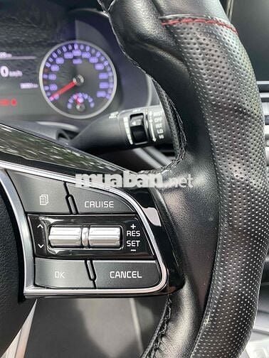 Kia Cerato 2019 2.0 AT Premium - 37000 km