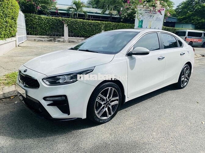 Kia Cerato 2019 2.0 AT Premium - 37000 km