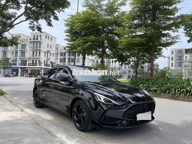 MG5 sx 2023 bản luxury màu đen