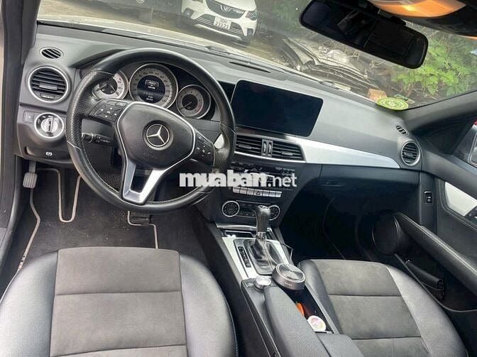 Mercedes Benz C Class 2014 C200 - 121000 km