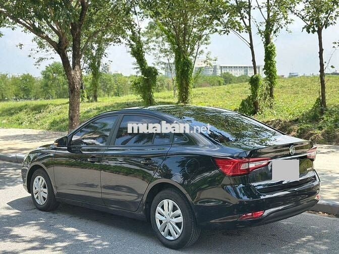 MG5 sx 2024 MT số sàn màu đen