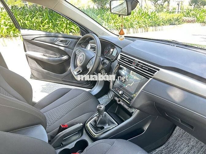 MG5 sx 2024 MT số sàn màu đen