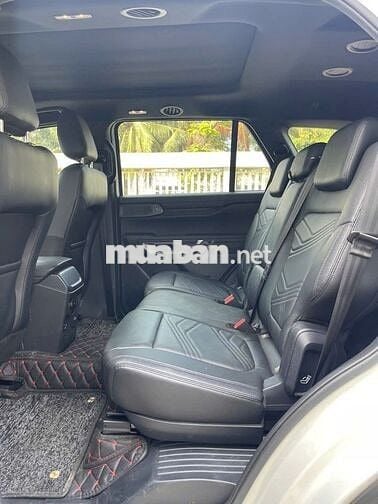 Ford Everest 2024 Titanium 2.0L 4x2 AT - 22000 km