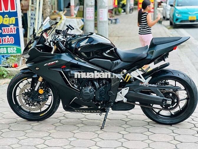 Mạnh Hà Motor bán CB650R 2021 full đồ siêu đẹp