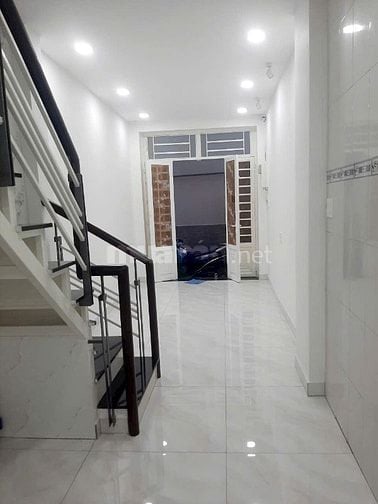 Cho thuê nhà nguyên căn hẻm Trần Đình Xu, P.Nguyễn Cư Trinh, quận 1